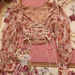 Floral corset top 🩷🎀🌸